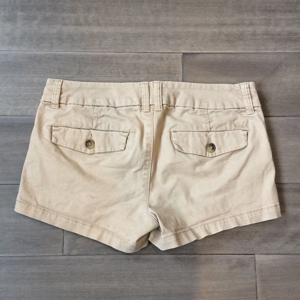 American Eagle Shorts - Picture 2 of 4